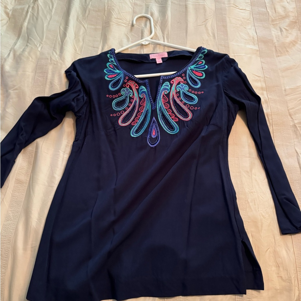 Lilly Pulitzer Navy Embroidered Tunic Top